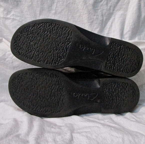 Clark's brown leather slip on clogs - Picture 3 of 4
